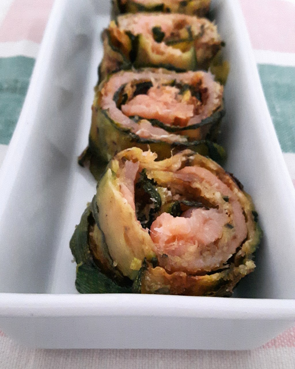 Arrotolati di zucchine e&nbsp;salmone